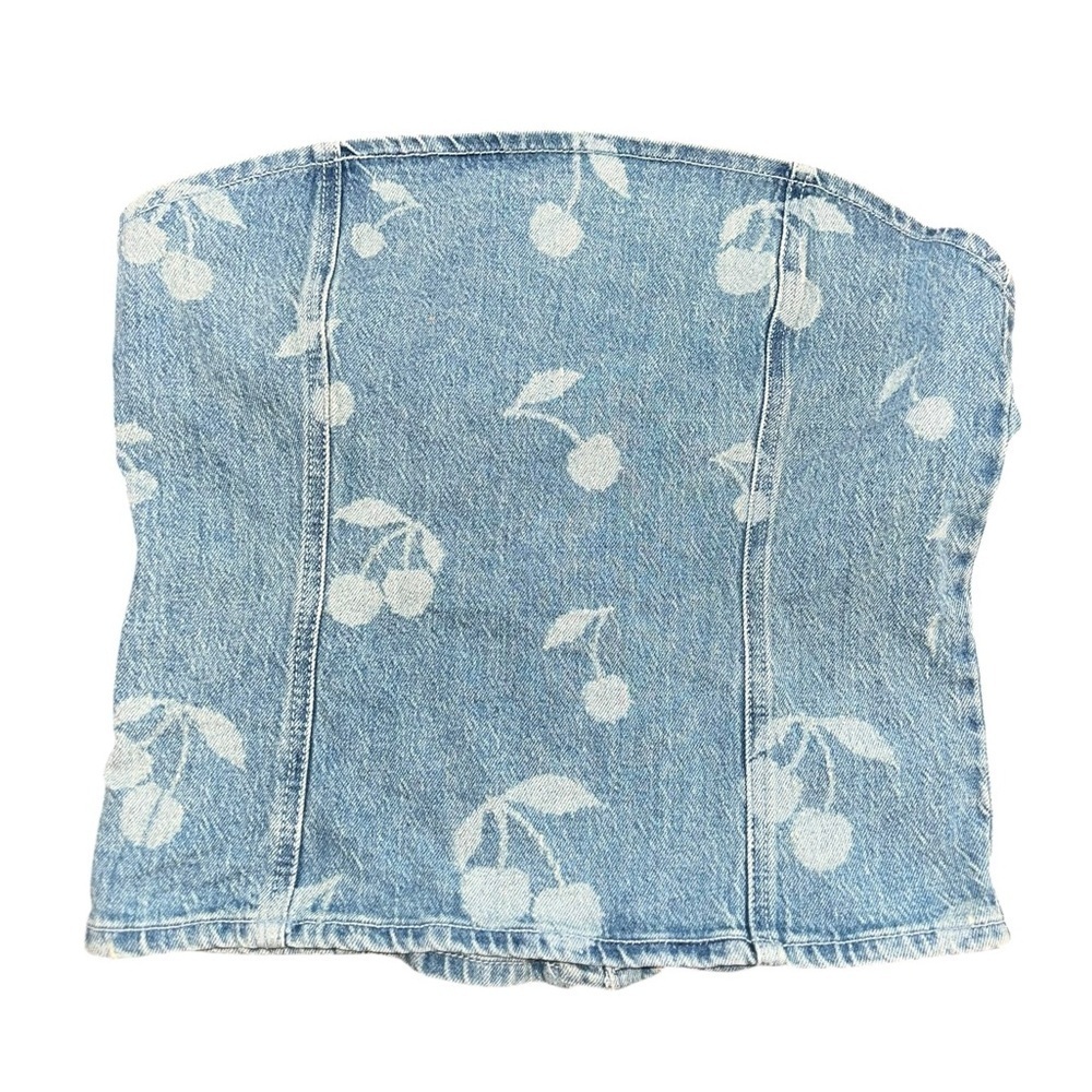 Vero Moda Cherry-Print Strapless Denim Top - Picture 3 of 5